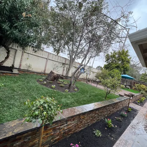 Agosto Landscape & Construction Inc project photo 2