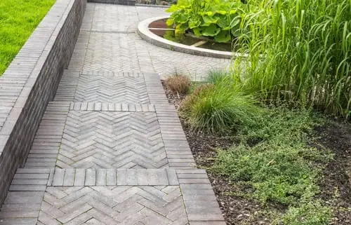 Pavers & Hardscaping